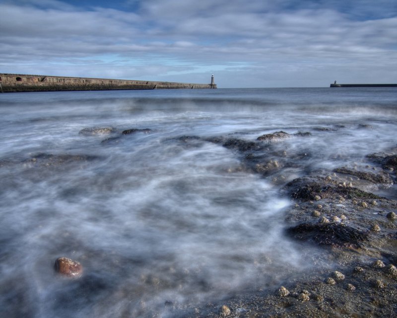 'Tynemouth Harbour' by Dave Dixon LRPS